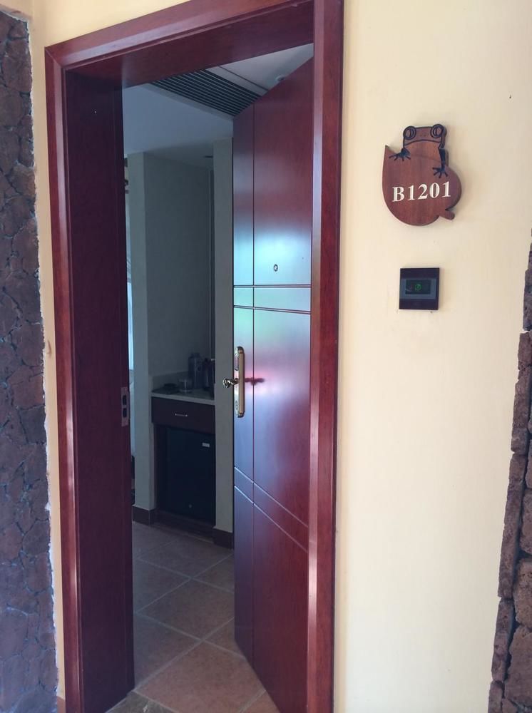 Hainan Bulongsai Resort Hotel Baoting Екстер'єр фото