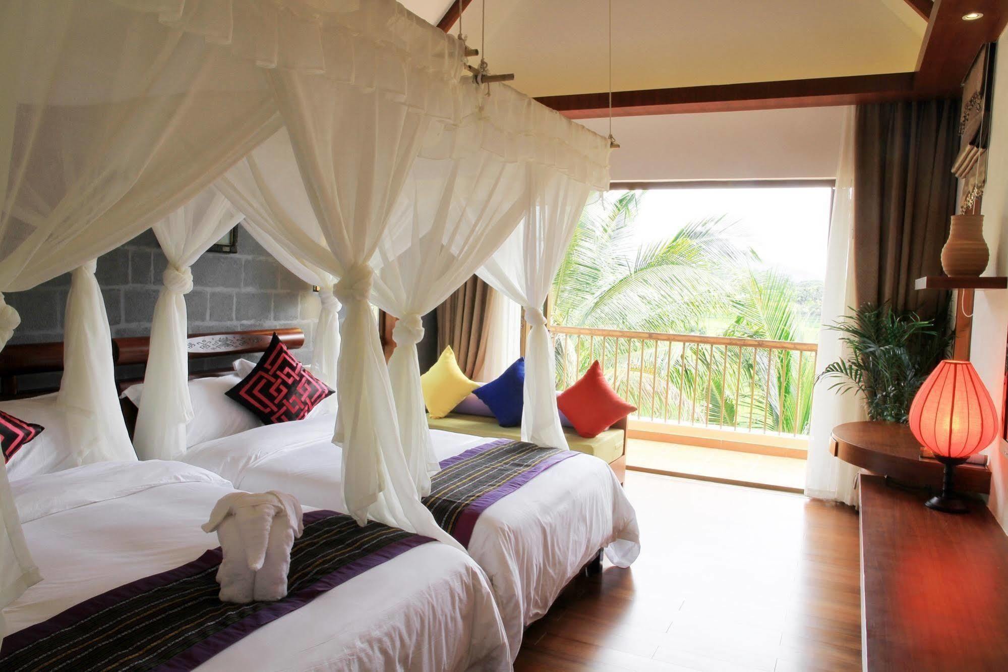 Hainan Bulongsai Resort Hotel Baoting Екстер'єр фото